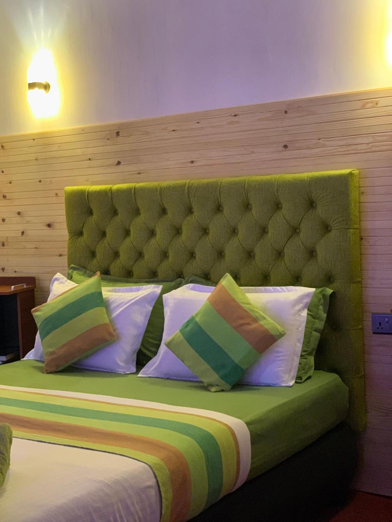 Mc Queen Homestay Ella Kültér fotó
